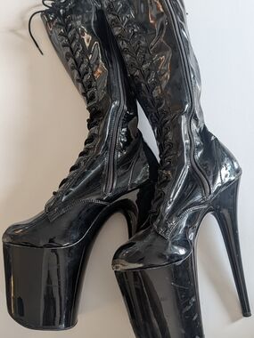 Black Patent Platform Lace-Up Boots - Pleaser